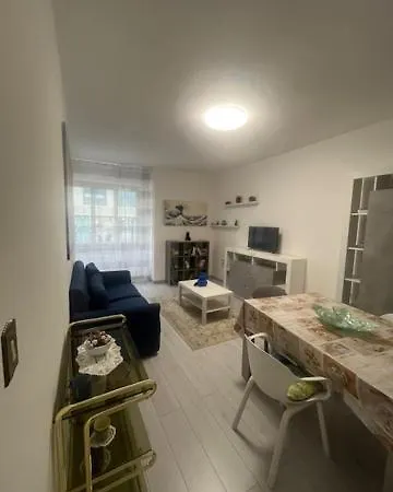 Luly House Триест