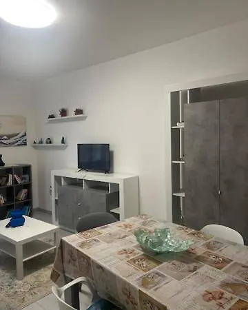 Luly House Апартаменты Триест